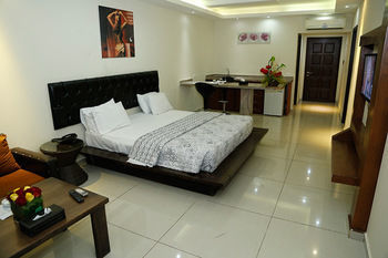 Hotel Bouery Kfar Yassine Zewnętrze zdjęcie